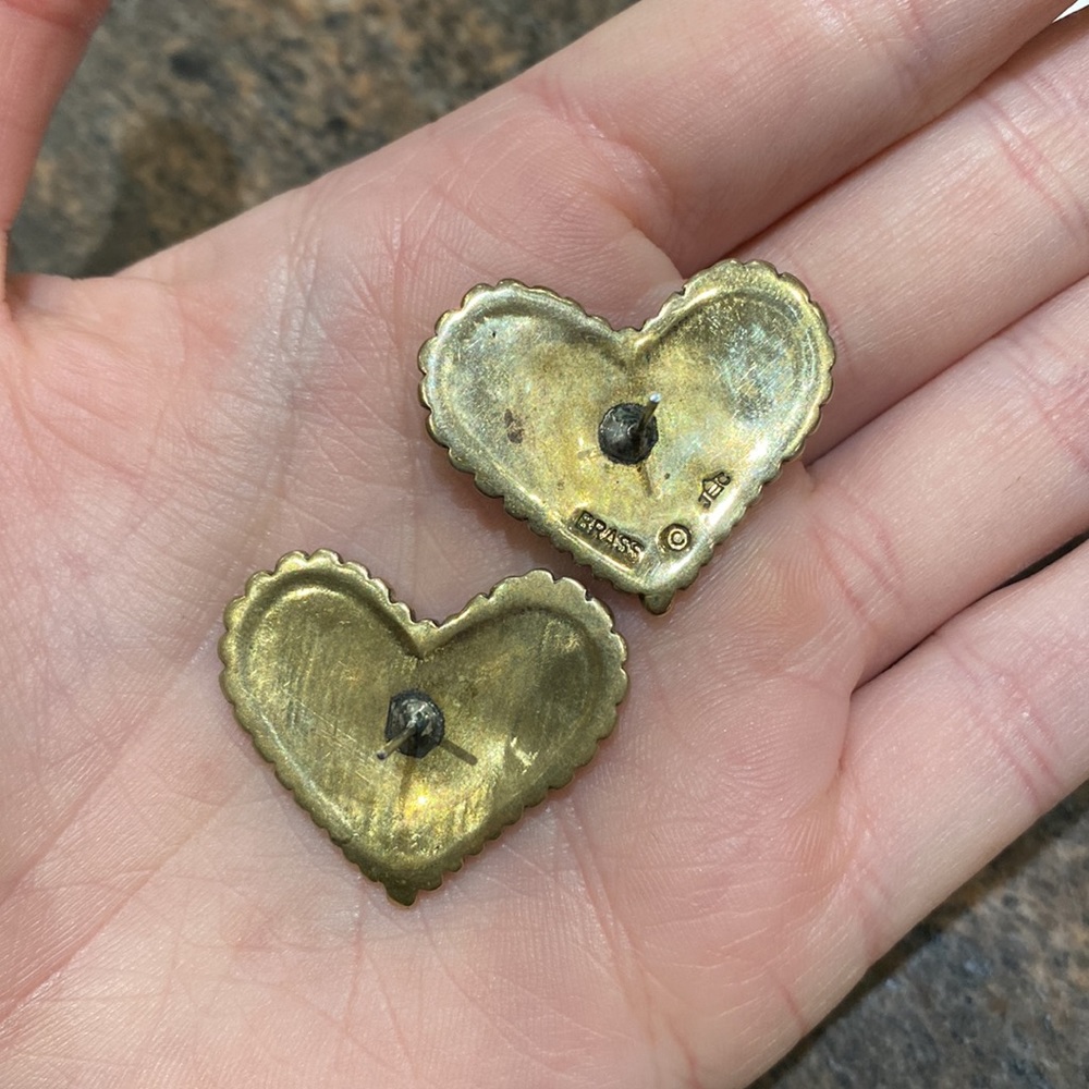 Jeep Collins Brass Heart Earrings - Picture 4 of 8
